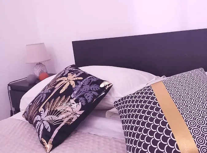 Porta Castello - Affitti Brevi Italia * L'Aquila