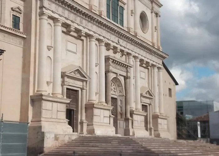 Porta Castello - Affitti Brevi Italia Apartmán LʼAquila