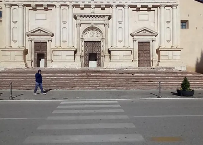 Apartment Porta Castello - Affitti Brevi Italia L'Aquila